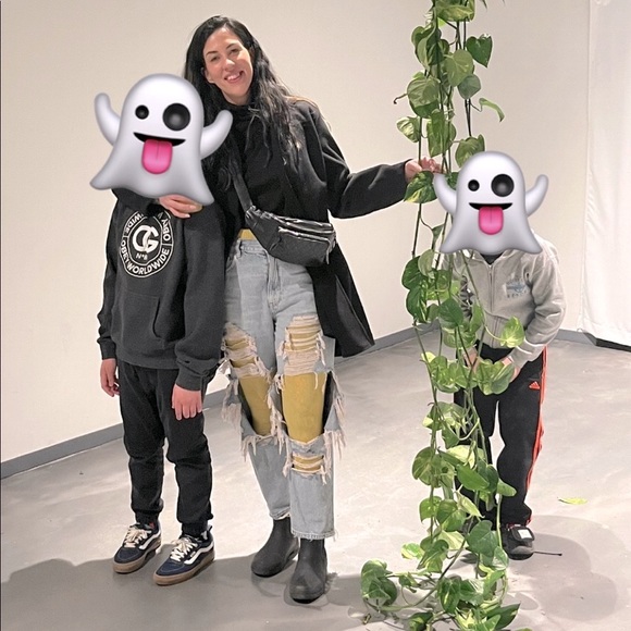 Meet your Posher, Alec - Picture 5 of 13